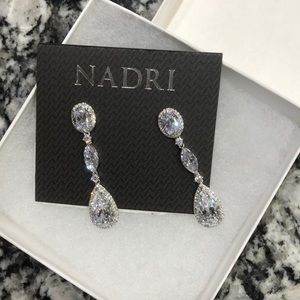 Never worn STUNNING Nadri Crystal Earrings!